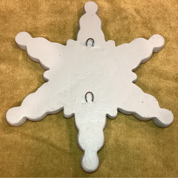 George Carruth Poly-Stone Nativity Snowflake - Picture 2 of 4